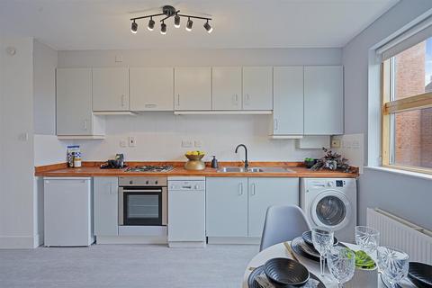 Flat 3, Holland House, 42 Newington Green, London, N16 9PQ