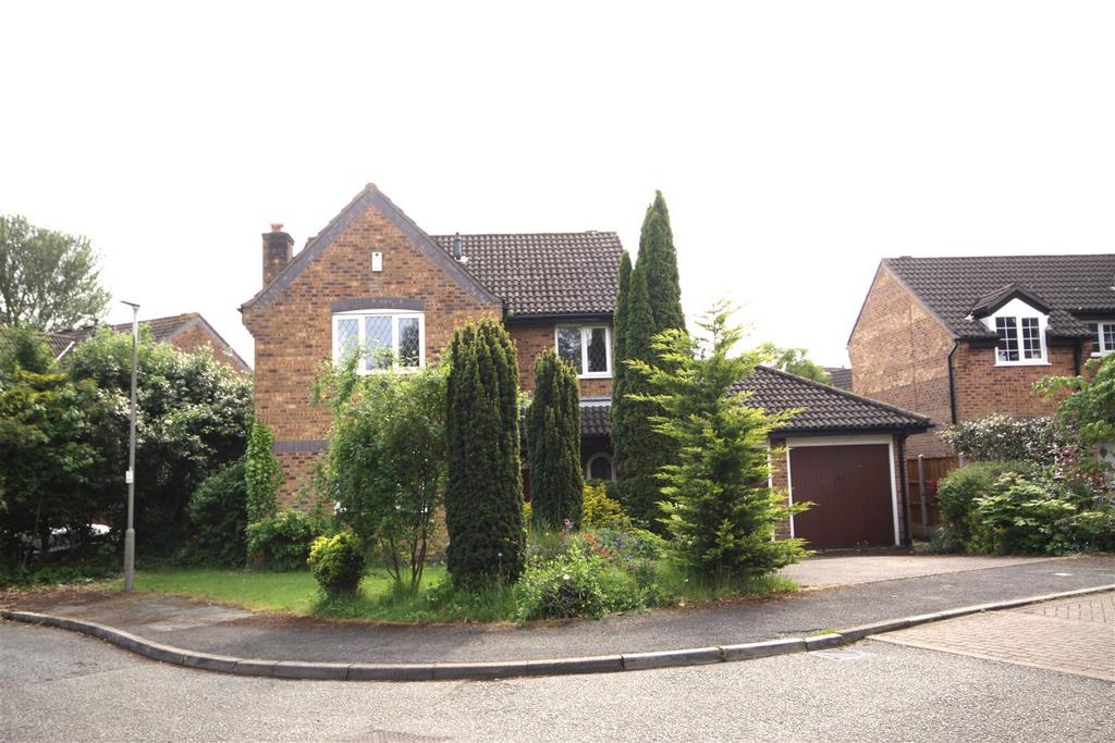 Thornton Close, Rufford L40 4 bed detached house for sale £354,950