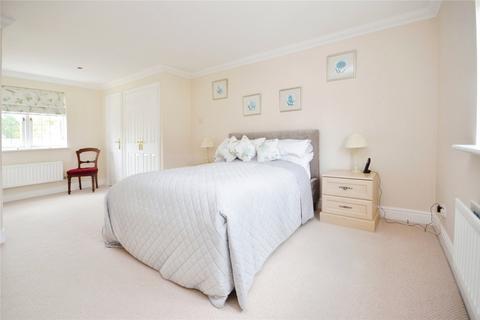 16 The Shearers, Bishop's Stortford, CM23 4AZ