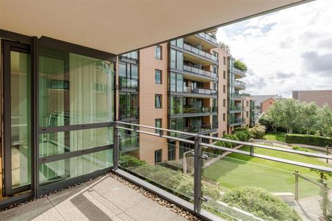 3 bedroom flat for sale, Pavilion Apartments, St John's Wood, NW8