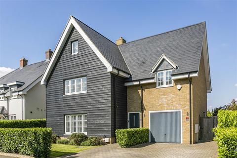 5 bedroom detached house for sale, Stables End, Aldenham