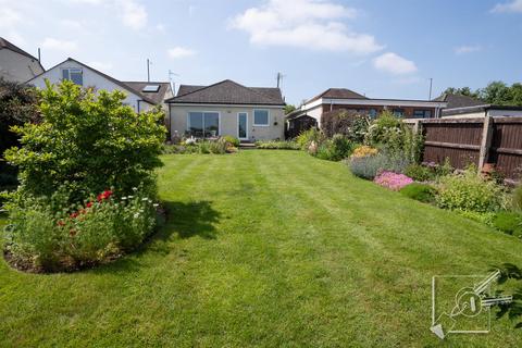 2 bedroom bungalow for sale, Gravesend Road, Shorne, Gravesend