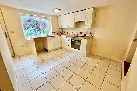 2 bedroom house for sale, Glanddol, Maenan, Llanrwst