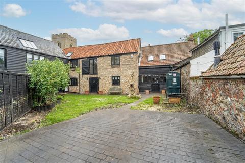 4 bedroom barn conversion for sale, High Street, Newmarket CB8