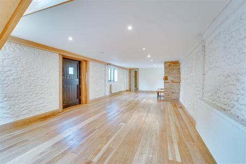 4 bedroom barn conversion for sale, High Street, Newmarket CB8