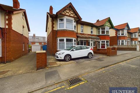 5 bedroom semi-detached house for sale, Devonshire Drive, Scarborough