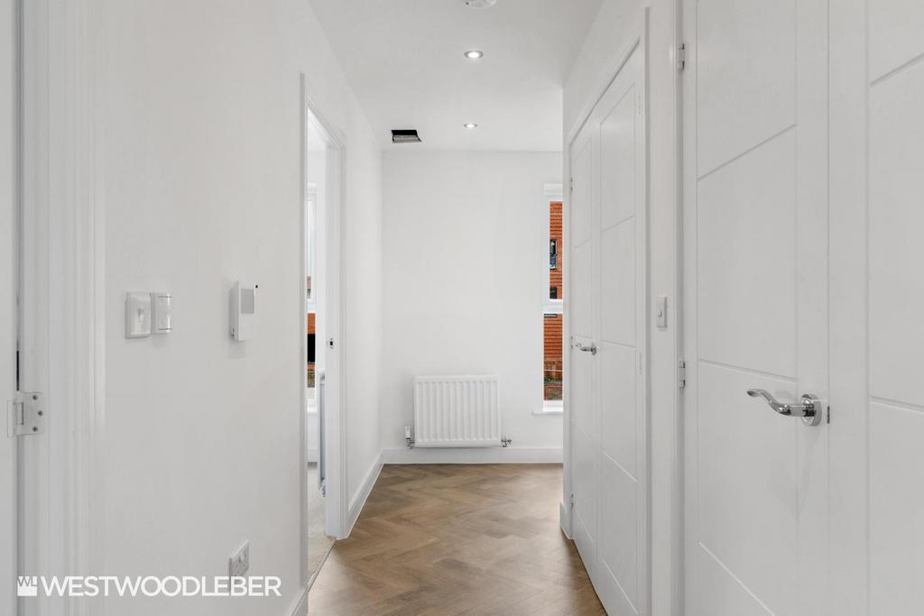 Redrow 14.jpg