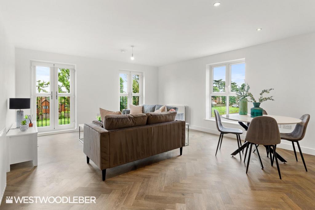 Redrow 10.jpg