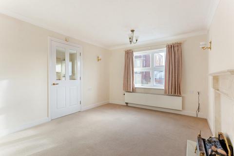 2 bedroom flat for sale, Crane Bridge Road, Salisbury