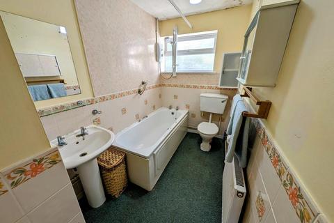 43 Kenilworth, Yate, Bristol, BS37 4DT