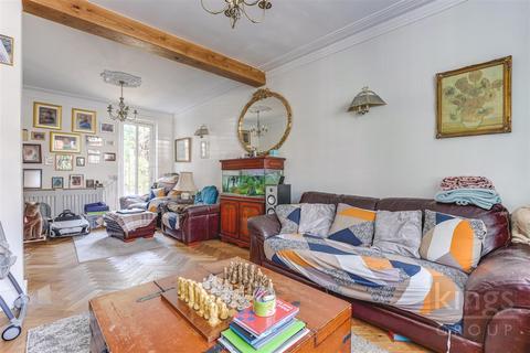 5 bedroom end of terrace house for sale, Peterborough Road, London
