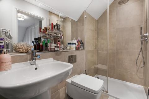 8 Ballin Gardens, Ascot, SL5 8FU