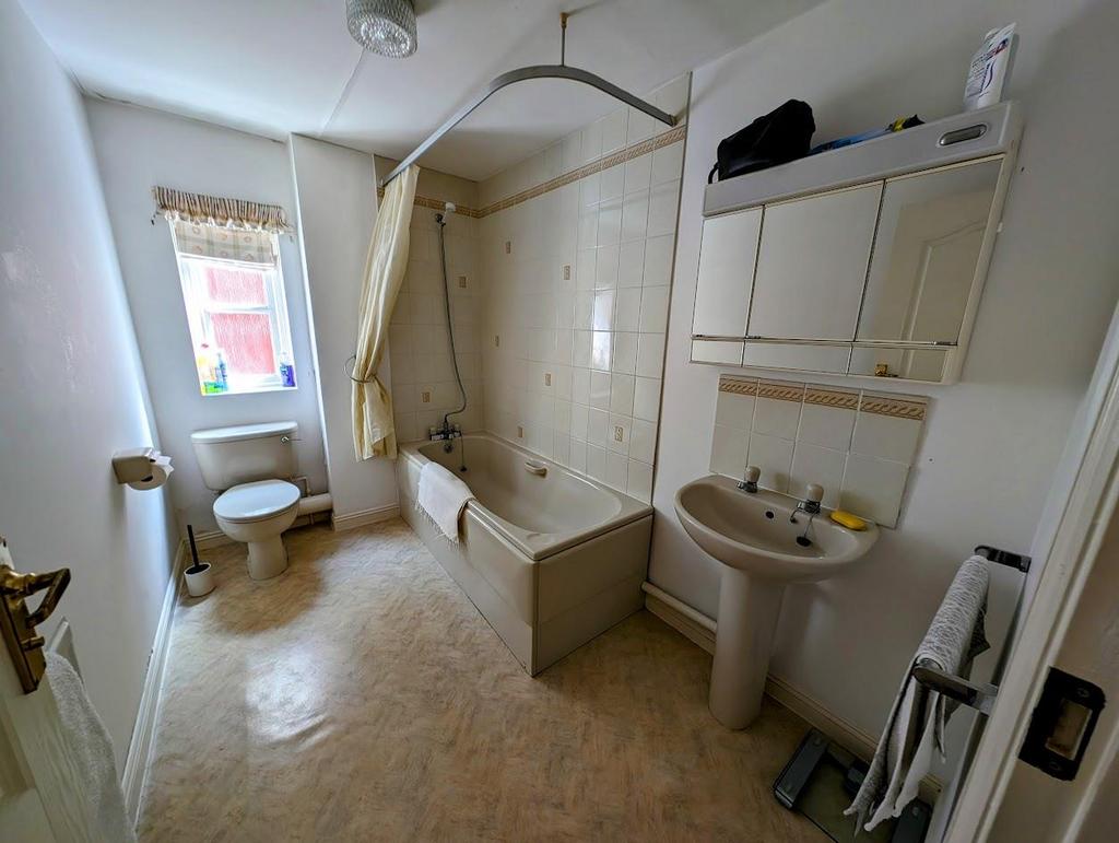 Bath.jpg