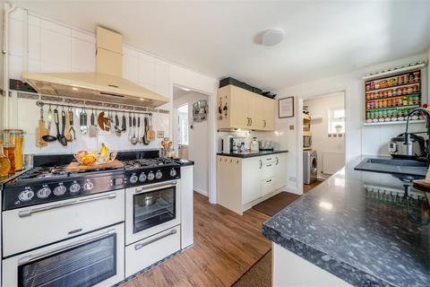 4 bedroom detached house for sale, Winchester Road, Shedfield SO32