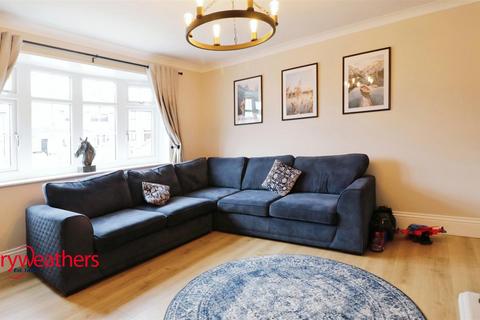137 Clayfield View, Mexborough, S64 0HS