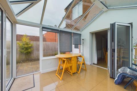 7 Longbridge Drive, Easingwold, York, YO61 3FH