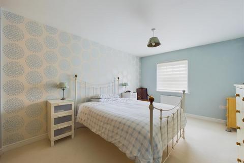 7 Longbridge Drive, Easingwold, York, YO61 3FH