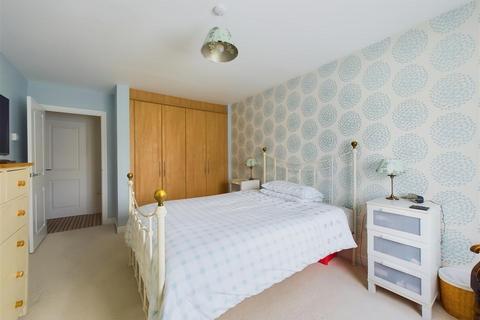 7 Longbridge Drive, Easingwold, York, YO61 3FH