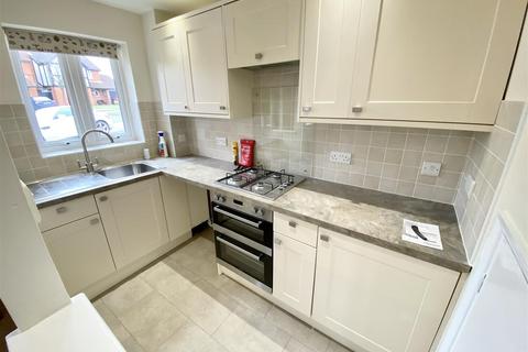 1 bedroom end of terrace house to rent, Cromer Way, Luton