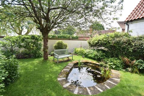 3 bedroom cottage for sale, Middle Holme Lane, Sutton-On-Trent, Newark