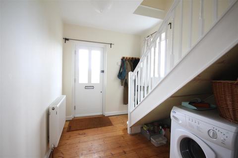 3 bedroom semi-detached house to rent, Westfield Crescent, Brighton