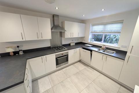 4 bedroom detached house for sale, Mellors Field Close, Sandbach