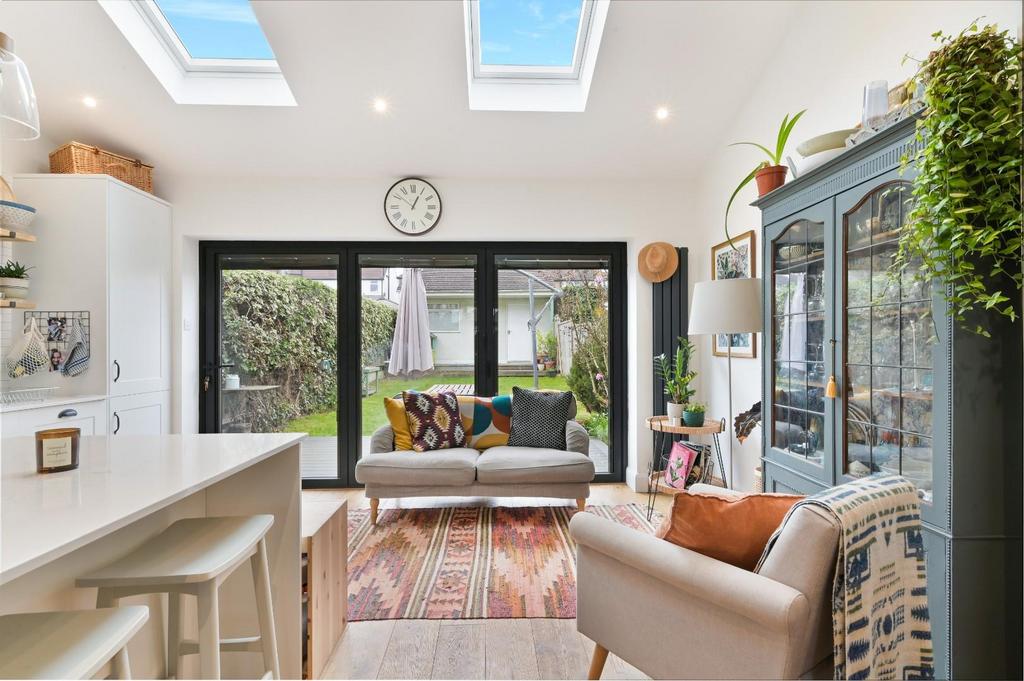 BRIDGEWOOD ROAD, 26.jpg