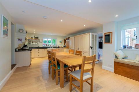 6 bedroom detached house for sale, Digberry Lane, Henley-On-Thames RG9