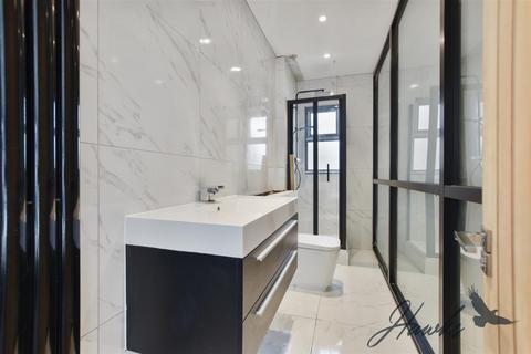 12 York Road, Brentford, TW8 0QP