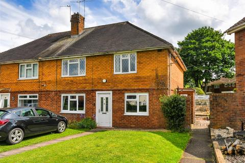 6 Bridgnorth Avenue, Wombourne, Wolverhampton, WV5 0AD