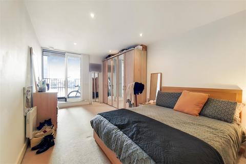 1 bedroom flat to rent, Marmara Apartments, Royal Victoria Dock, E16
