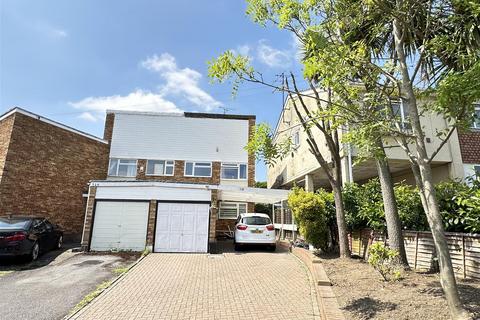 3 bedroom semi-detached house for sale, Bellhouse Road, Leigh On Sea, Essex