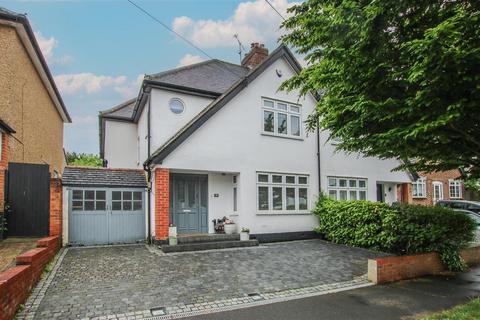 4 bedroom semi-detached house for sale, St. Johns Avenue, Warley, Brentwood