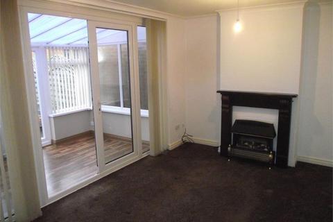 3 bedroom terraced house to rent, Roach Close, Birmingham B37