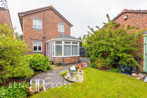 3 bedroom detached house for sale, Hedgerows Road, Leyland