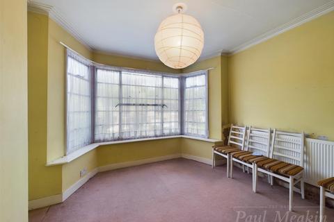 17 Lower Barn Road, Purley, CR8 1HY