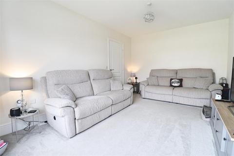 3 bedroom detached house for sale, Radley Avenue, Silver End