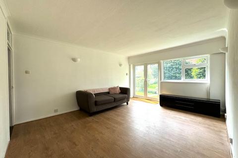 2 bedroom ground floor flat for sale, Finney Drive, Chorlton Green