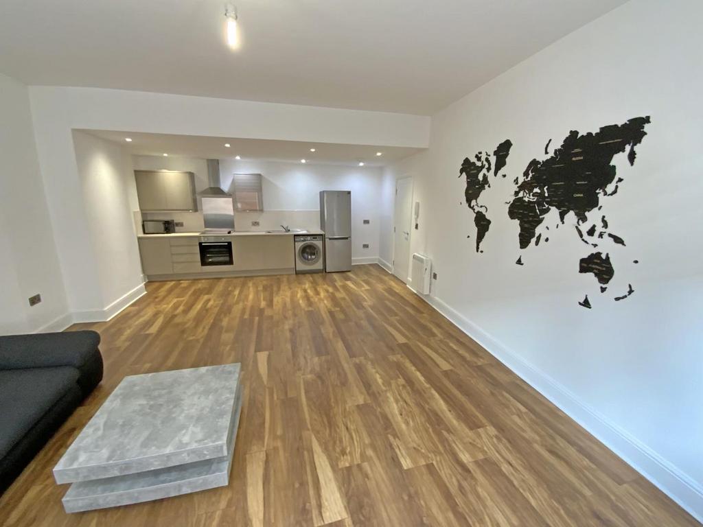 Open Plan Living Area &amp; Kitchen