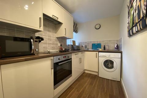 1 bedroom flat to rent, St. Johns Place, Perth