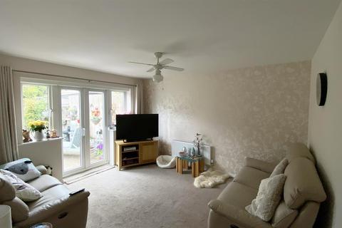 4 bedroom terraced house for sale, Derwent Court, Hobart Close, Chelmsford