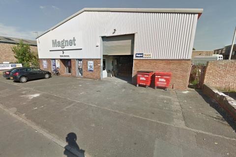 Industrial unit to rent, Ramsey Road, Leamington Spa CV31
