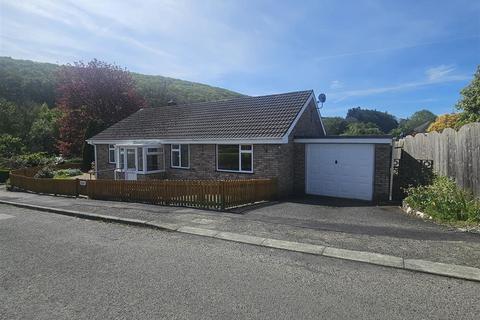Knighton - 3 bedroom detached bungalow for sale