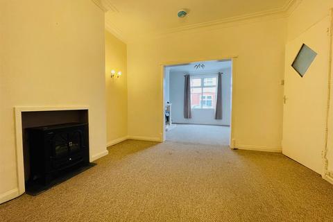 3 bedroom terraced house to rent, Hobson Road, Leicester