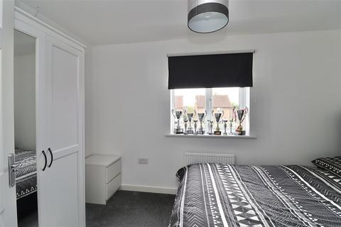 2 bedroom end of terrace house for sale, Grainger Drive, Pocklington, York