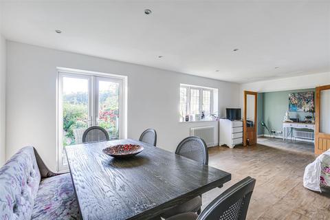 3 bedroom detached house for sale, Hosey Common Road, Westerham TN16