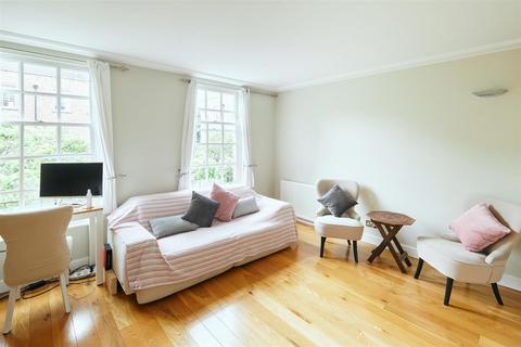 5 bedroom townhouse for sale, Millers Court, Chiswick Mall, W4