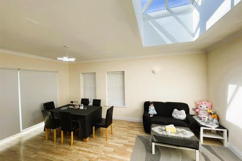 1 bedroom apartment to rent, Winchester Road, Southampton