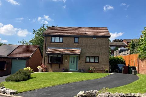 3 bedroom detached house for sale, Lower Makinson Fold, Horwich, Bolton