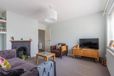 1 Bardsey Crescent, Llanishen, Cardiff, CF14 5JZ